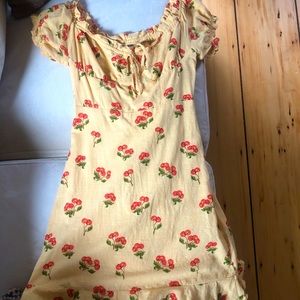 Urban outfitters yellow dress puff short sleeves